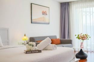 YellowBeach 5* Suites @ Gold Coast Nha Trang Apartment in Nha Trang