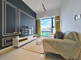 Axon Bukit Bintang Deluxe 1BR Suite w/ KLCC View Vacation rental in Federal Territory of Kuala Lumpur
