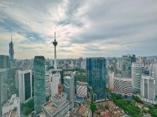 KLCC Upper 3BR Apt Suite | 1 Min to Twin Tower Vacation rental in Federal Territory of Kuala Lumpur