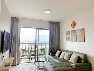 Căn hộ 3 phòng ngủ #The Sun Avenue #SAV6-29.03 Apartment in Ho Chi Minh City