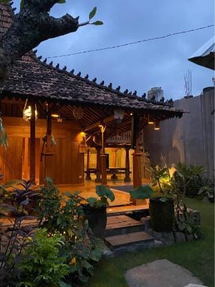 Canggu Houses Vacation rental in Kediri