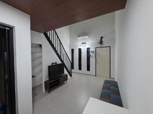 ZZZ Comfortable Loft Stay Kg Sg Serdang, Kapar Vacation rental in Selangor, Malaysia