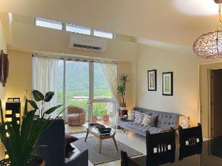 3 Bedroom Penthouse Loft Pico deLoro Facing Lagoon Vacation rental in Nasugbu