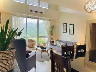 3 Bedroom Penthouse Loft Pico deLoro Facing Lagoon Vacation rental in Nasugbu