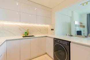 Lavender Binghatti - Modern 1BDR in JVC! Vacation rental in Dubai