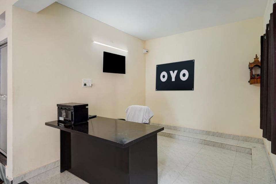 SPOT ON Hotel Mp Cg Hotel in India