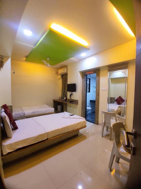Happy Homely Stay Hotels Hotel in Pune