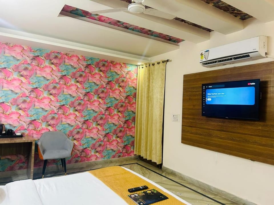 Hotel NS-Near Delhi IGI Airport Hotel in New Delhi
