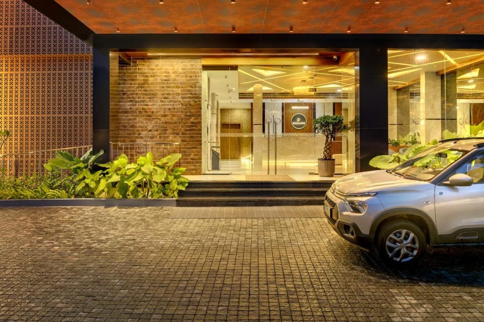 PASSIONS HOTEL EDATHUA - Alappuzha Hotel in Kerala