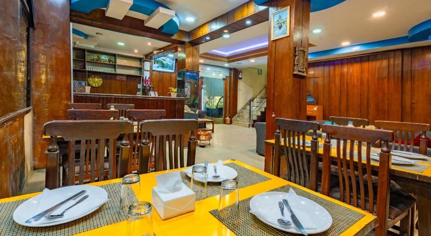 OYO 827 Taj Hotel And Restaurant Hotel in Kathmandu