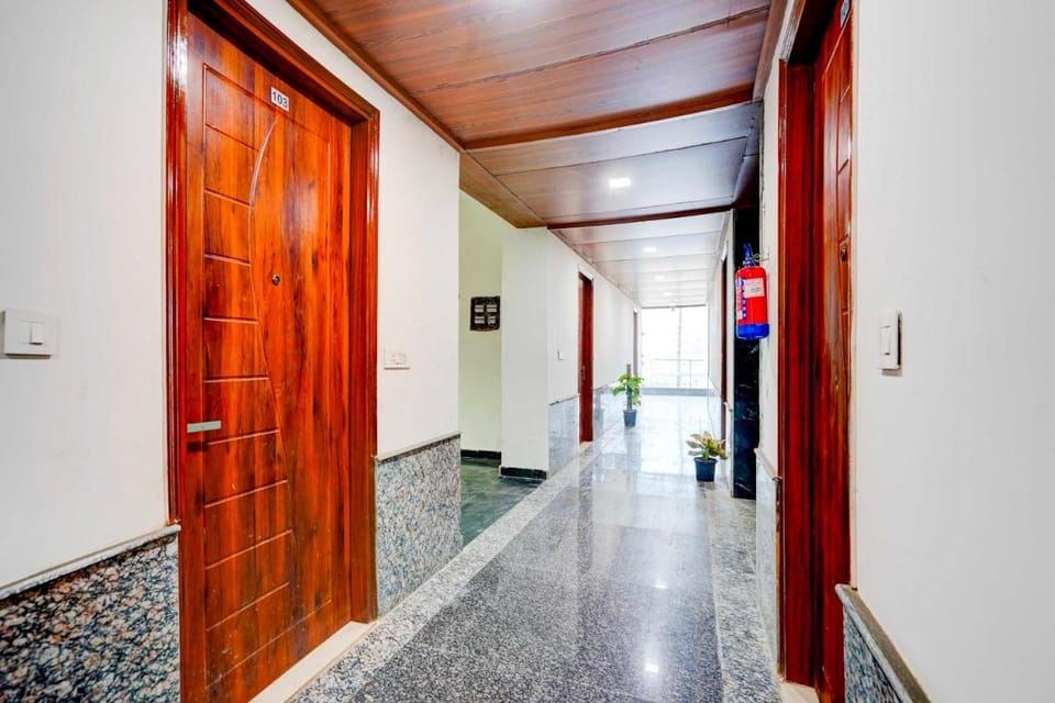 Collection O Noida Sector 83 Metro Station Hotel in Noida