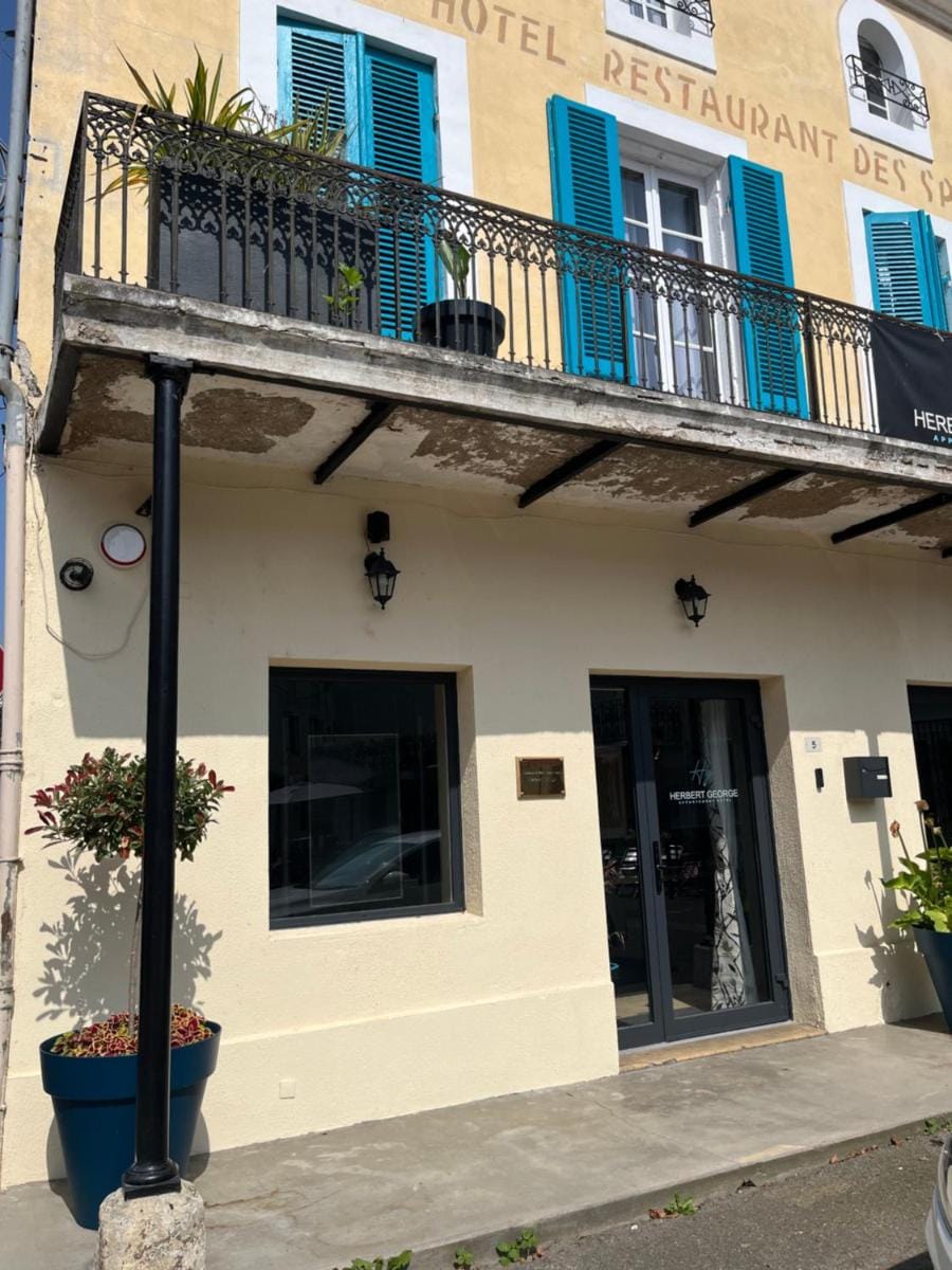 Herbert George Appartement Hotel Apartment hotel in Occitanie