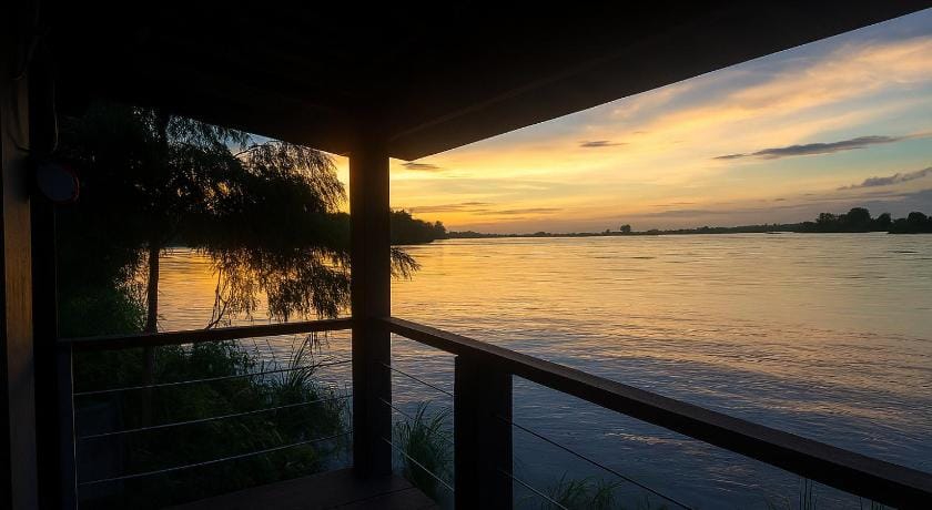 Don Falang Homestay- Private Island Bed and Breakfast in Cambodia