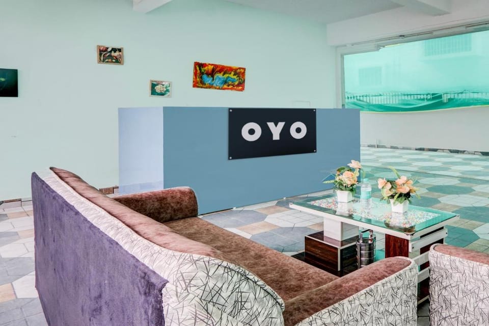 HOTEL O RUNWAY Service Apartment Hotel in Maharashtra