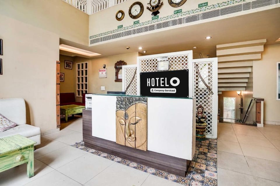 Hotel O New Aatish Market Metro Station Hotel in Jaipur