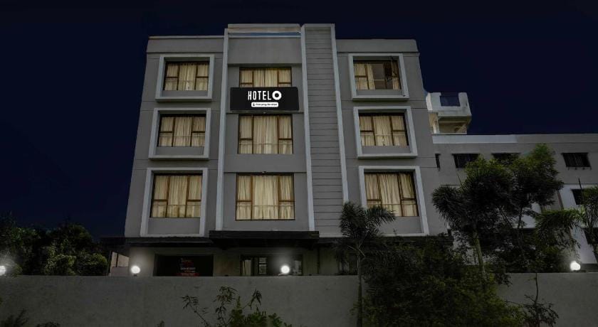 Hotel O Shirdi Hotel in Maharashtra