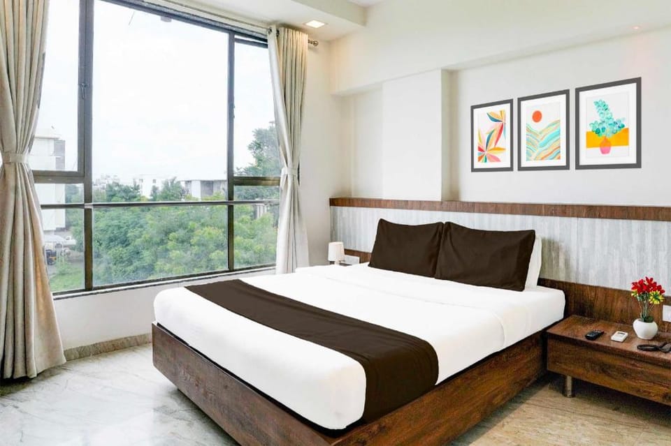 Hotel O Shirdi Hotel in Maharashtra