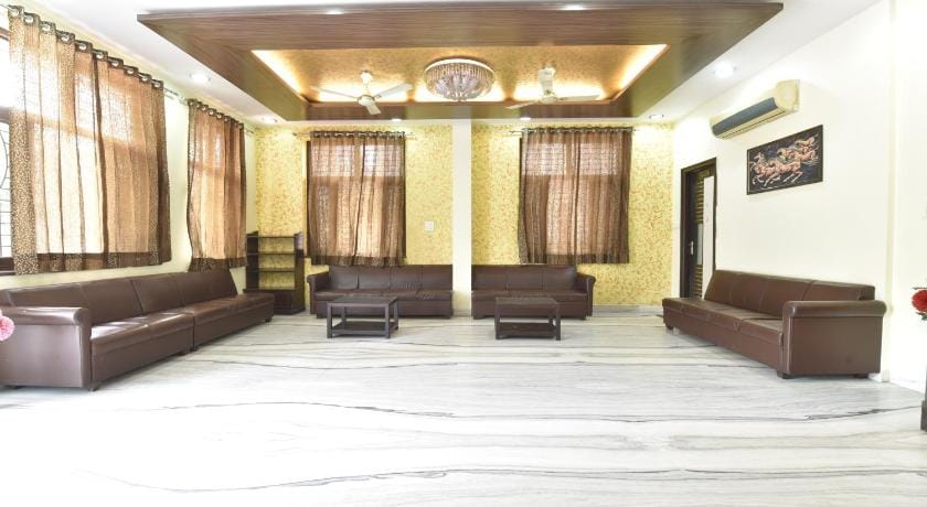 Hotel The Grand Kailash Hotel in Jaipur