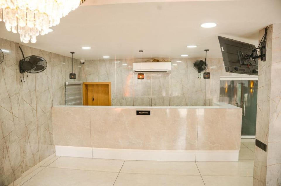 MARINE GRAND SUITE Hotel in Kochi