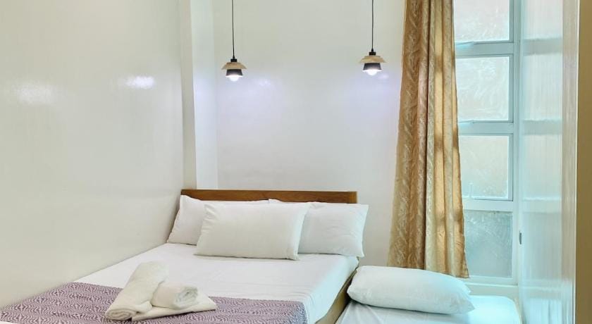 Casa Ysabel Transient Inn Bed and Breakfast in Ilocos Region