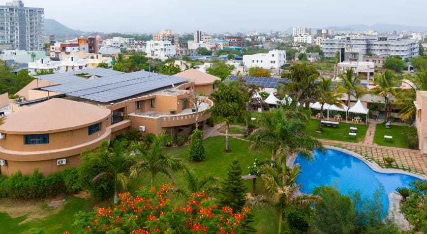 Alaya Stays Jeevantara by ELIVAAS Resort in Gujarat