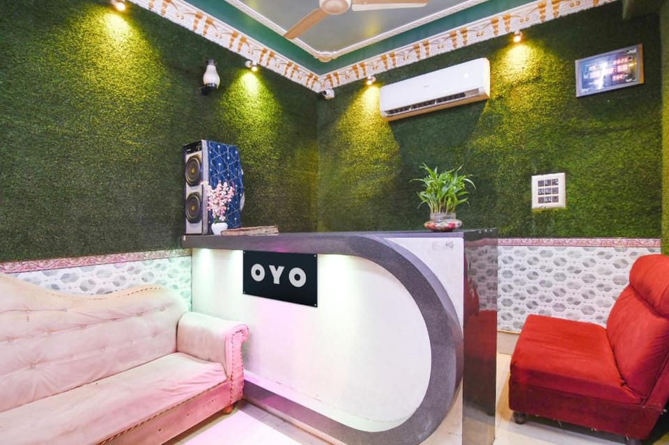 Super Hotel O New Taj Hotel in West Bengal