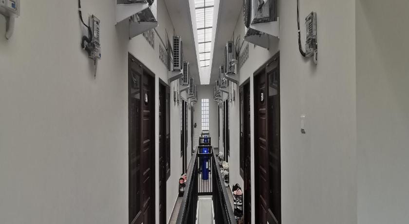 OYO 94667 Madina Homestay Hotel in Indonesia