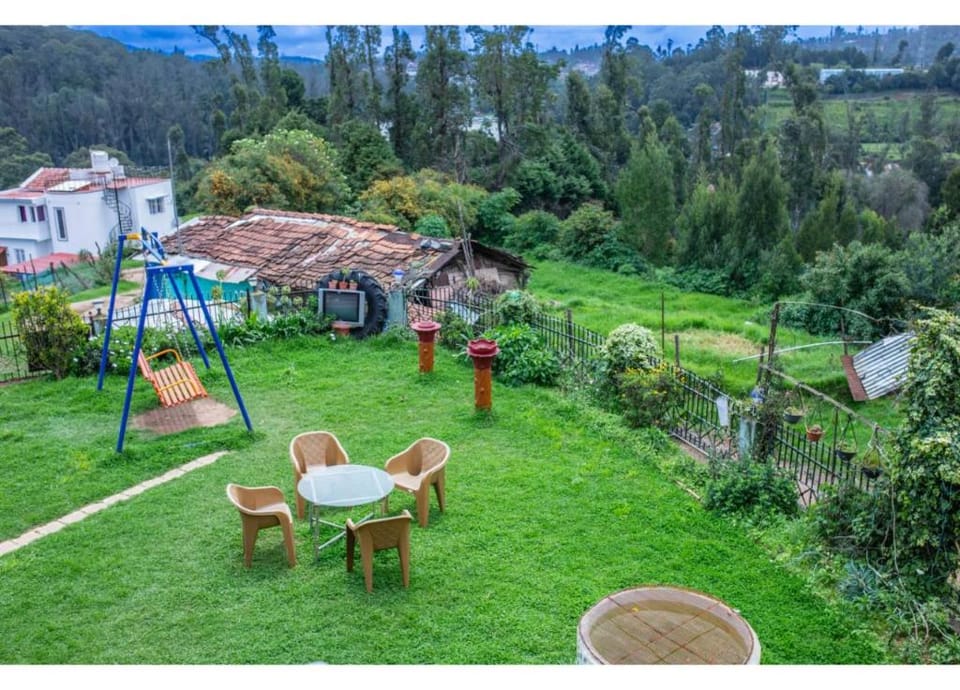Mount Breeze Hotel in Ooty