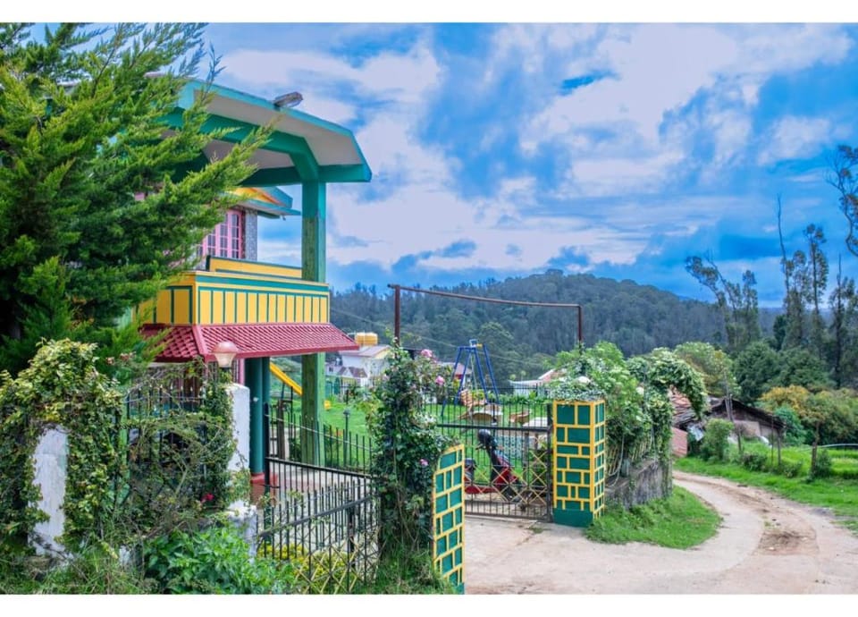 Mount Breeze Hotel in Ooty