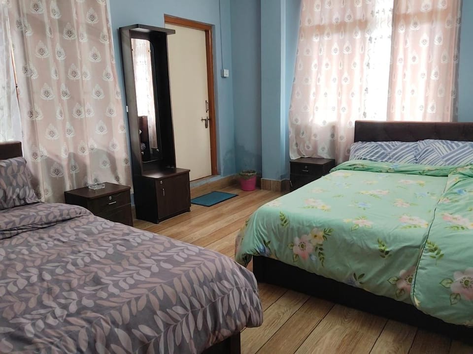 Lake View Homestay Vacation rental in West Bengal