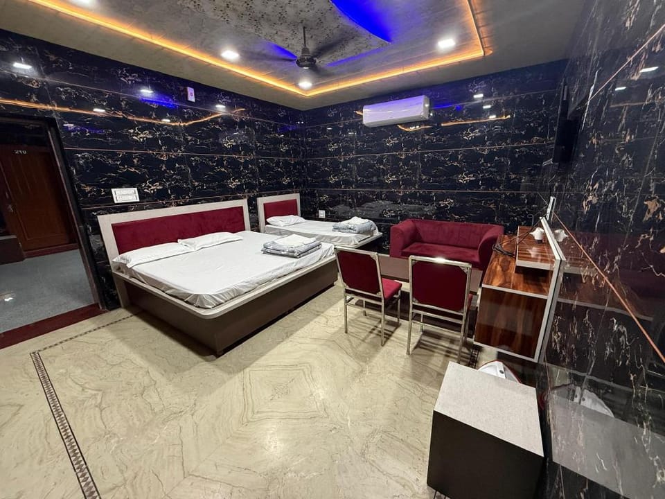 Cr Resort And Hotel Hotel in Haryana