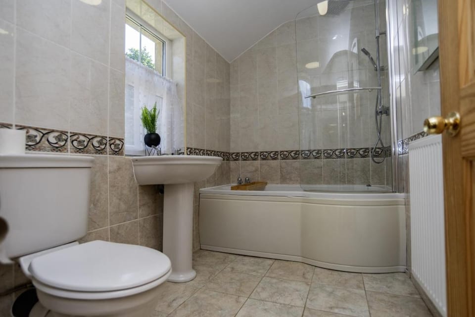 Bridge House Hot Tub Retreat - Kettlewell Vacation rental in Craven District