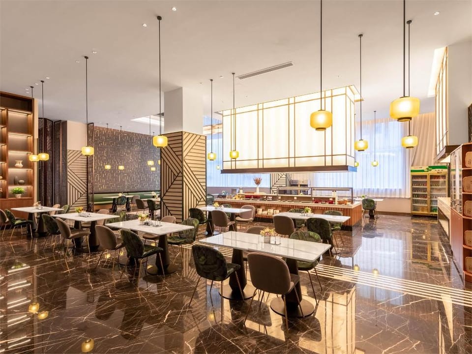 Metropolo Hotel Shenzhen Longgang Central City Hotel in Shenzhen