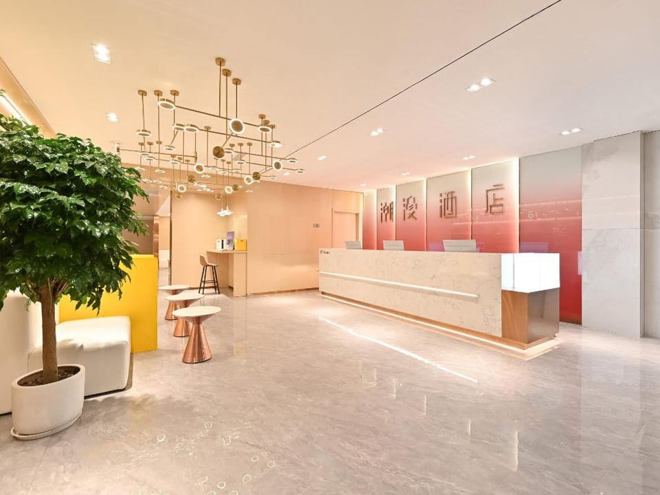 Cheerymay Hotel Beijing Happy Valley Wangsi Camp Wufangqiao Hotel in Beijing