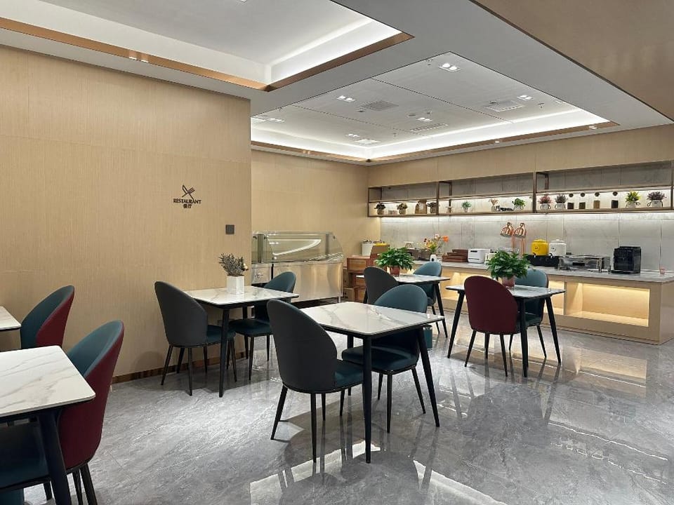 Cheerymay Hotel Beijing Happy Valley Wangsi Camp Wufangqiao Hotel in Beijing