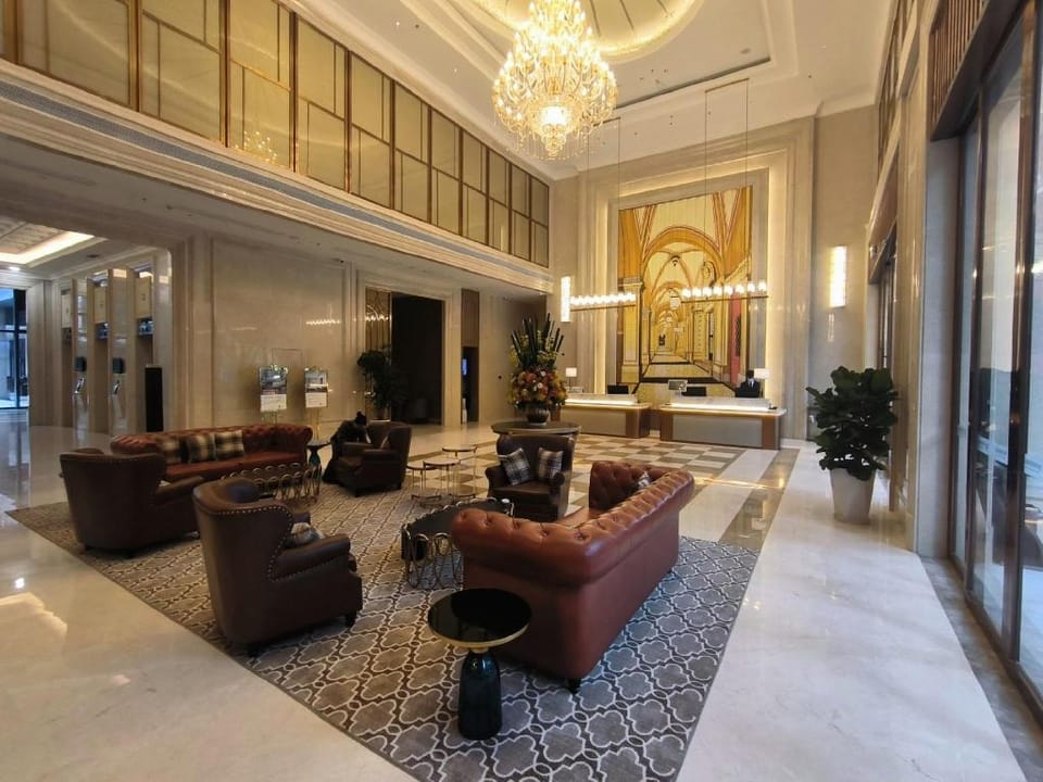 Vienna International Hotel Shenzhen Nanshan Science and Technology Park Kexing Flagship Hotel in Shenzhen