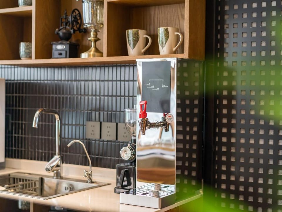 James Joyce Coffetel Beijing Capital Normal University Hangtianqiao Hotel in Beijing