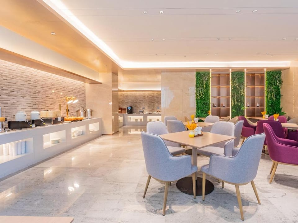 Lavande Hotel Beijing Fangshan Liangxiang University Town Suzhong Subway Station Hotel in Beijing