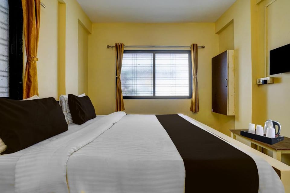 Hotel O Sainagar Shirdi Railway Junction Formerly Sai Vyankatesh Residency Hotel in Maharashtra