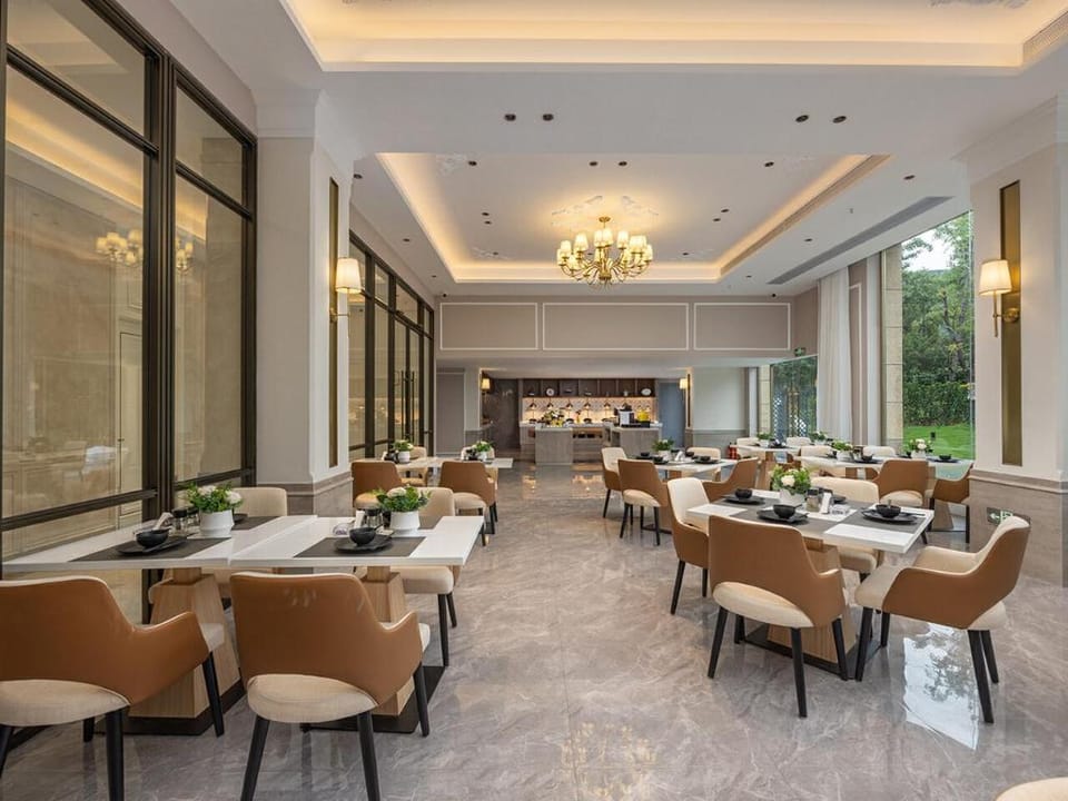 Vienna International Hotel Classic Edition Hangzhou Xixi Lingyin Hotel in Hangzhou