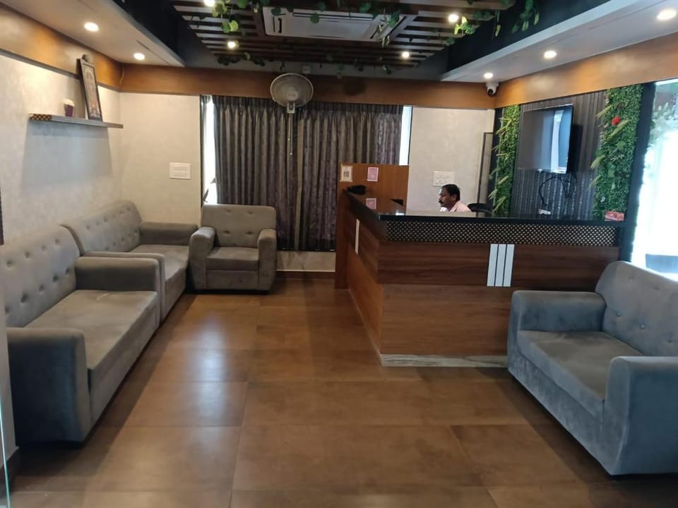 RR Residency Hotel in Mysuru