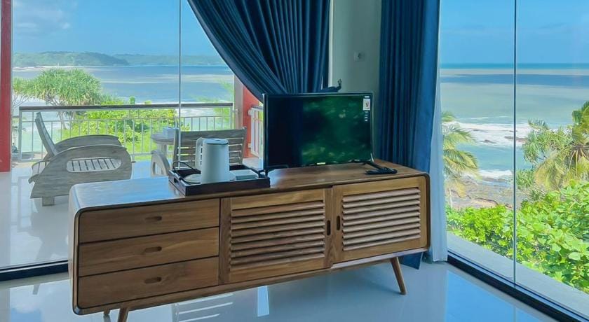 Urbanview Karapyak Glamping Lodges Hotel in West Java