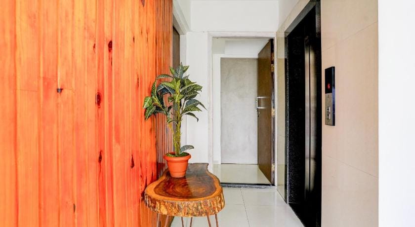 Collection O Viviana Mall Thane West Formerly Athithi Stays Hotel in Thane