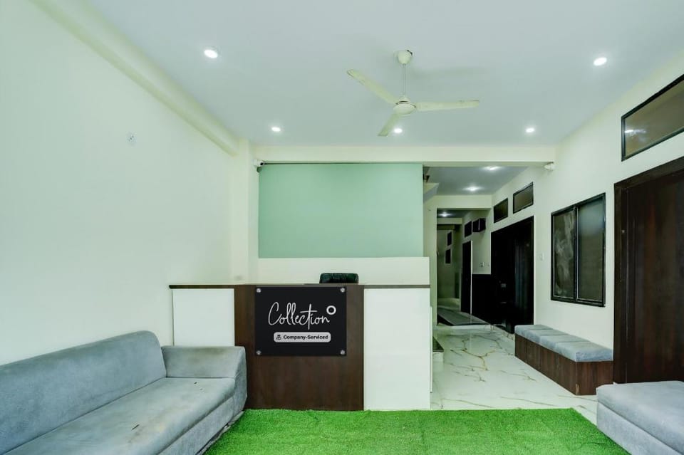 Super Collection O Hotel SP14 Hotel in India
