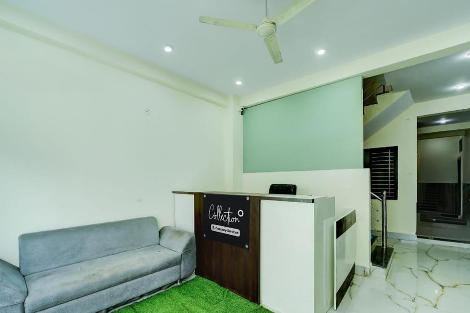 Super Collection O Hotel SP14 Hotel in India