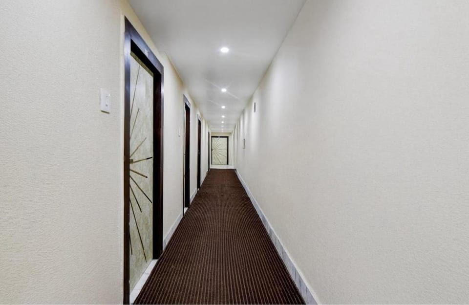 Hotel O University of Calcutta Formerly Hamza International Hotel in Kolkata