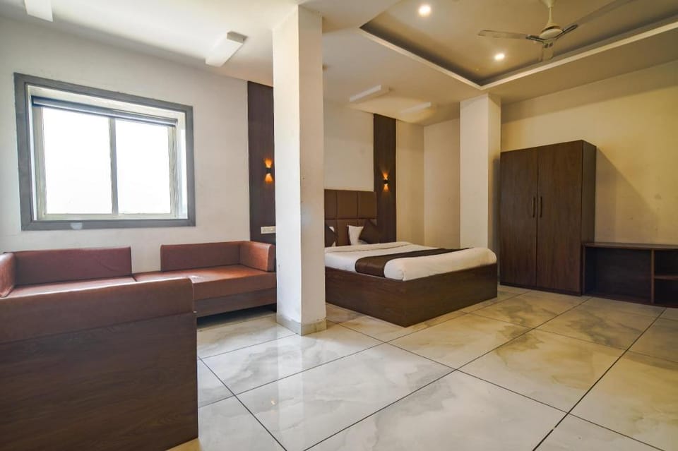 PUNYAH HOTEL AND RESORT , INDORE Hotel in India