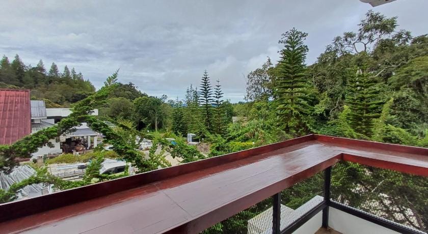 Sling & Stone Mountain Suites Hotel in Sabah