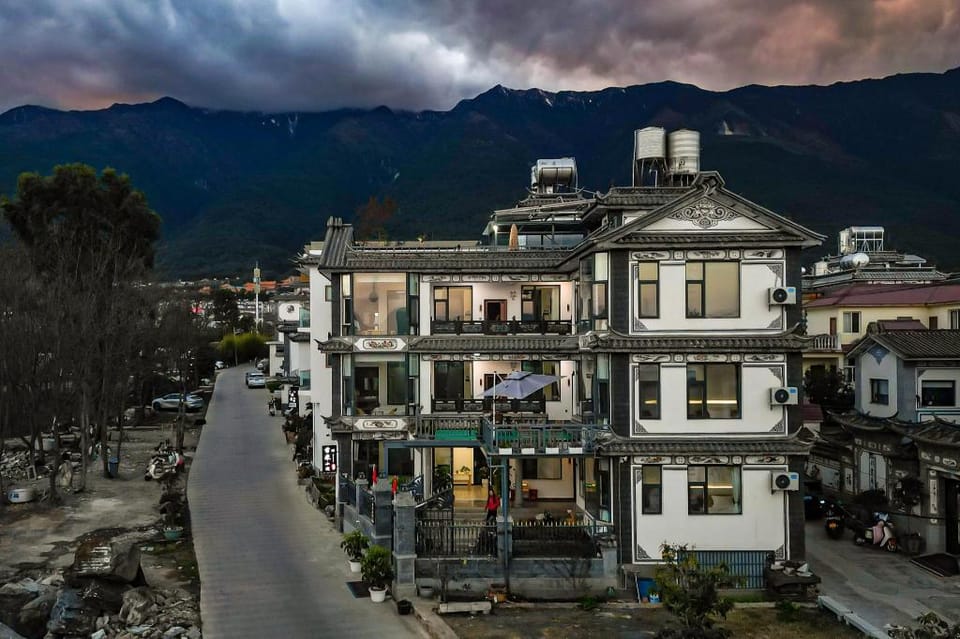 Tammy's Hotel Near Dali Ancient City Hotel in China