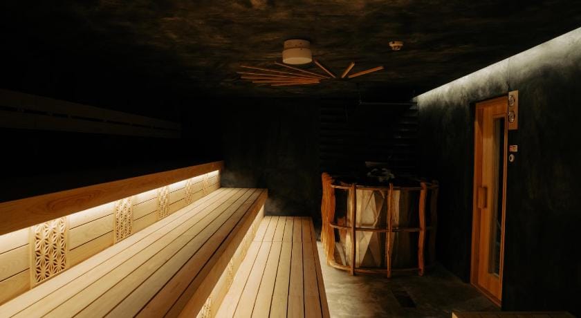EN sauna and capsule bed 男性専用 Hotel in Japan